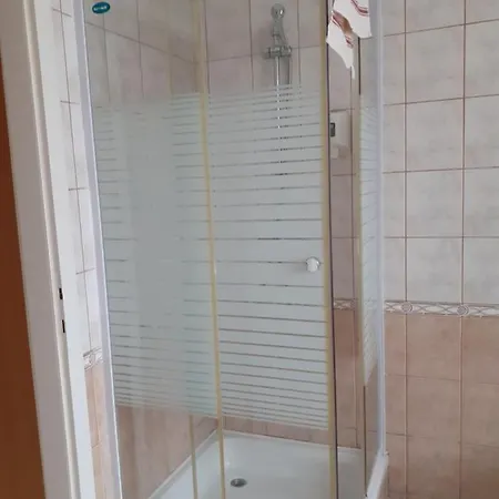 Oazis Panzio Bed & Breakfast