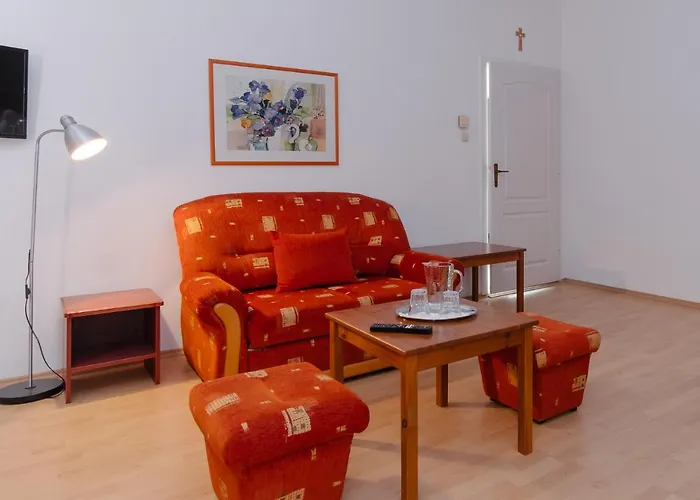 Oazis Panzio Bed & Breakfast