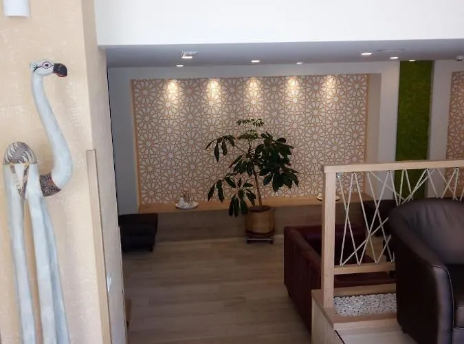 Oazis Panzio Bed & Breakfast 4*