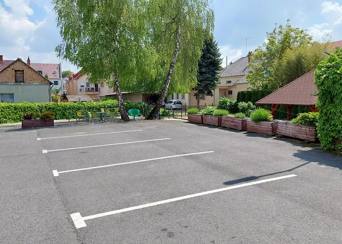 Oázis Panzió**** Panzió
